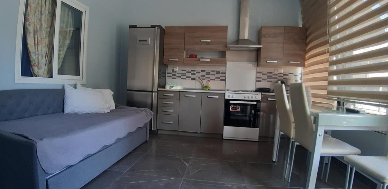 Soula'S Sunshine Apartments ني كارفالي المظهر الخارجي الصورة