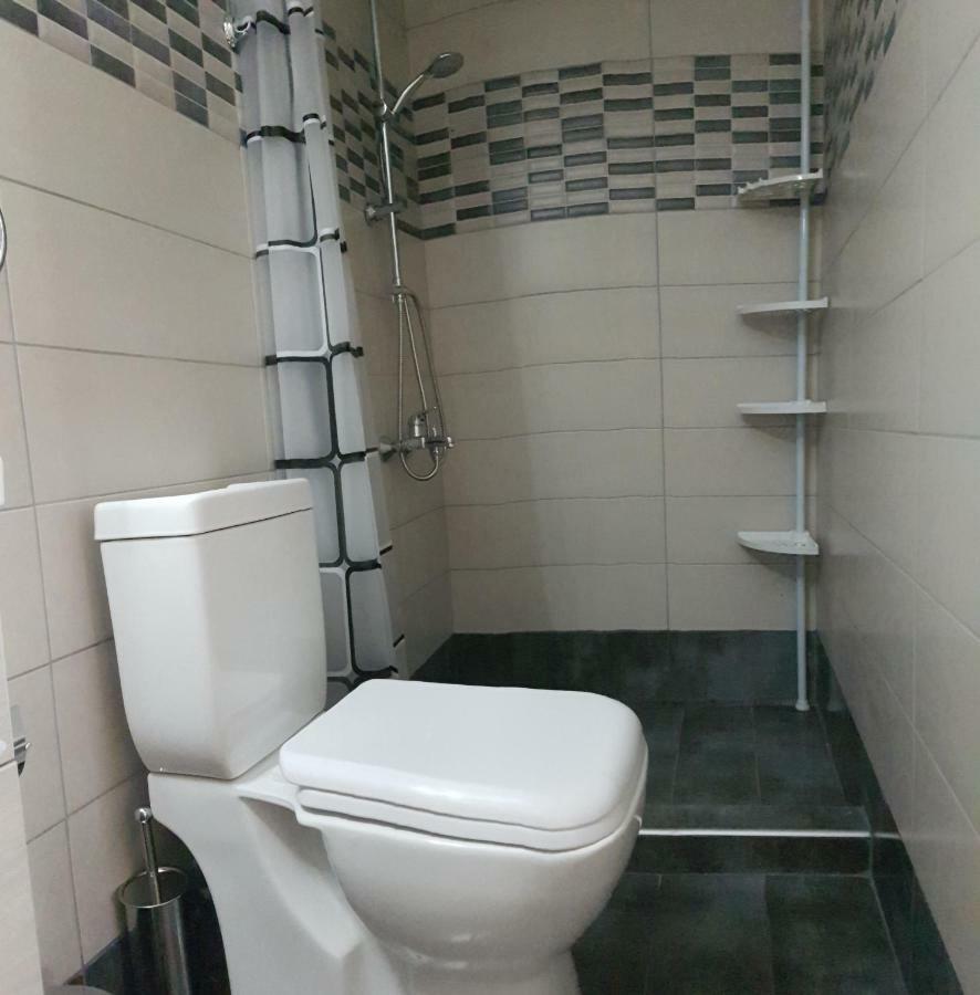 Soula'S Sunshine Apartments ني كارفالي المظهر الخارجي الصورة